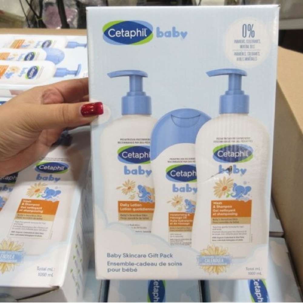 Baby Skincare Gift Set - Blue and White
